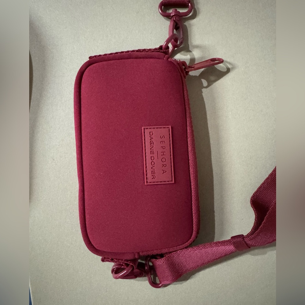 Sephora Dagne Dover Red Crossbody Phone Bag - Picture 2 of 4